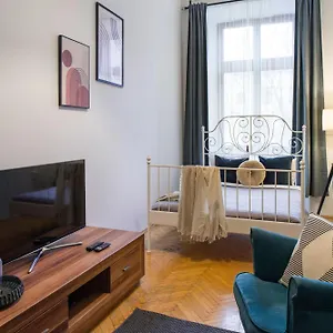 Wawelove Royal Spacious 2 Bedroom Apt 1 Min To Main Sq! Appartement